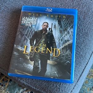 I Am Legend Blu-Ray Disc